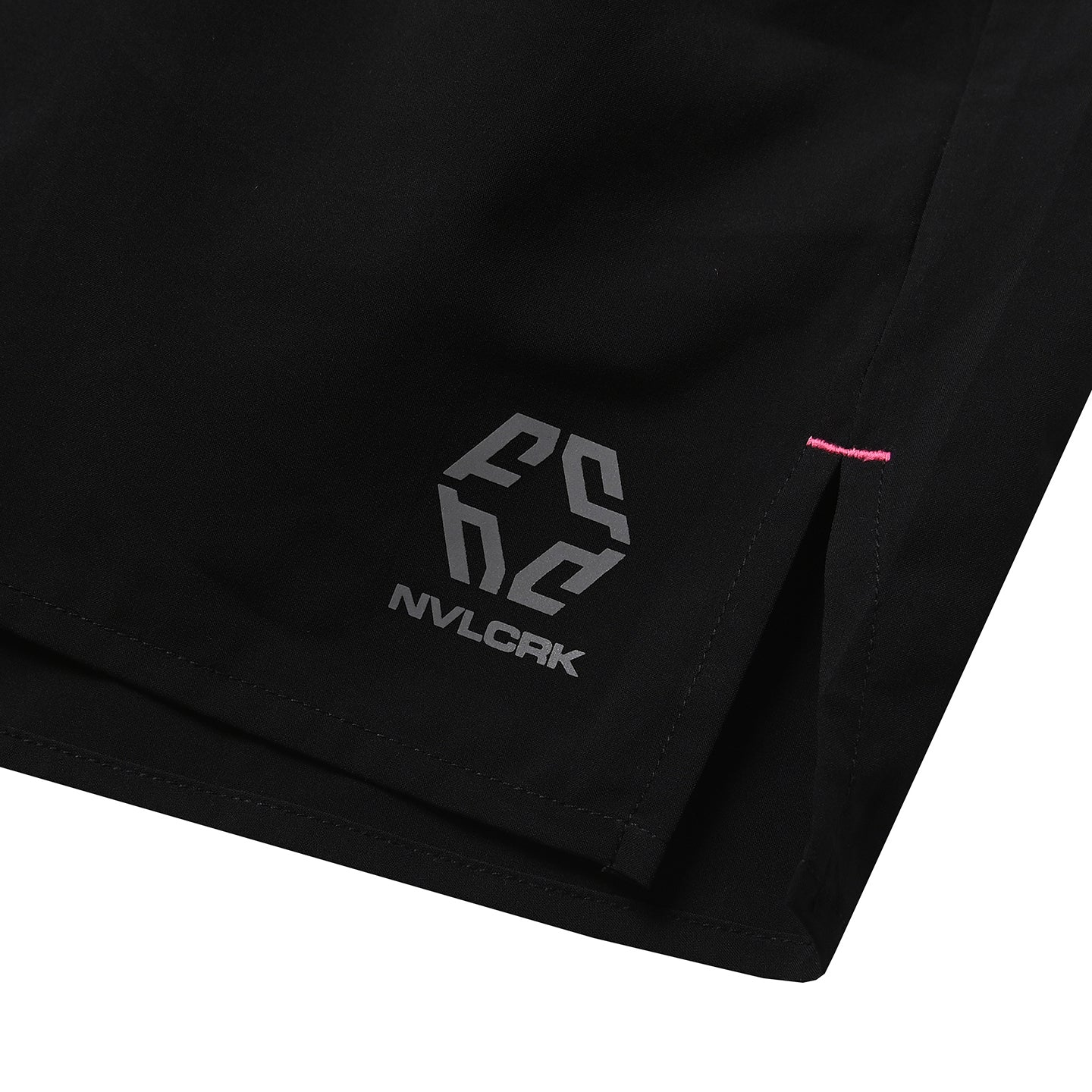 NIVELCRACK X FRESH PATTERNS COLLECTIVE - SHORTS